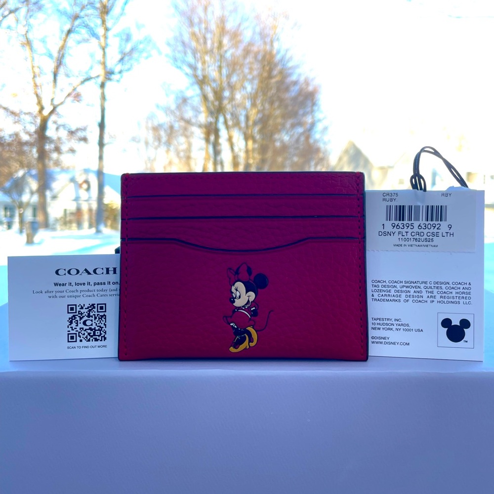 NWT!❤️❤️ COACH DISNEY X CARD CASE IN LEATHER WITH MOTIF!